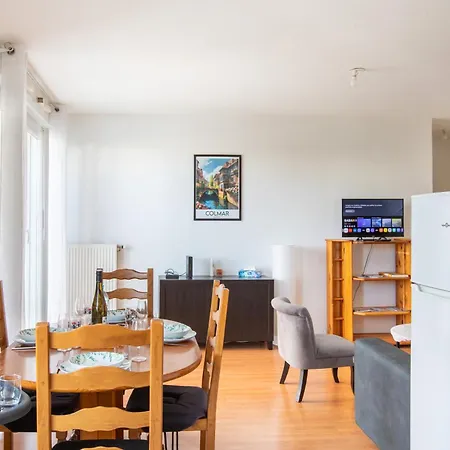 Apartment Le Colmarien Moderne - Parking Gratuit Clos - Centre