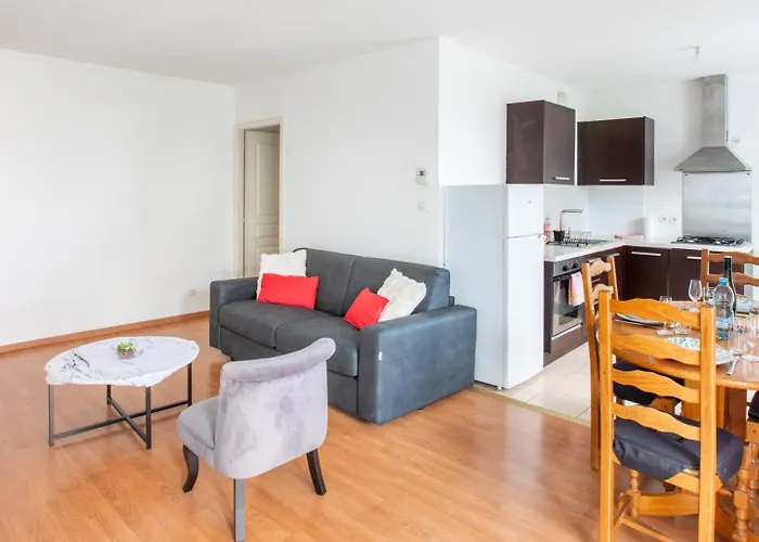 Apartment Le Colmarien Moderne - Parking Gratuit Clos - Centre *